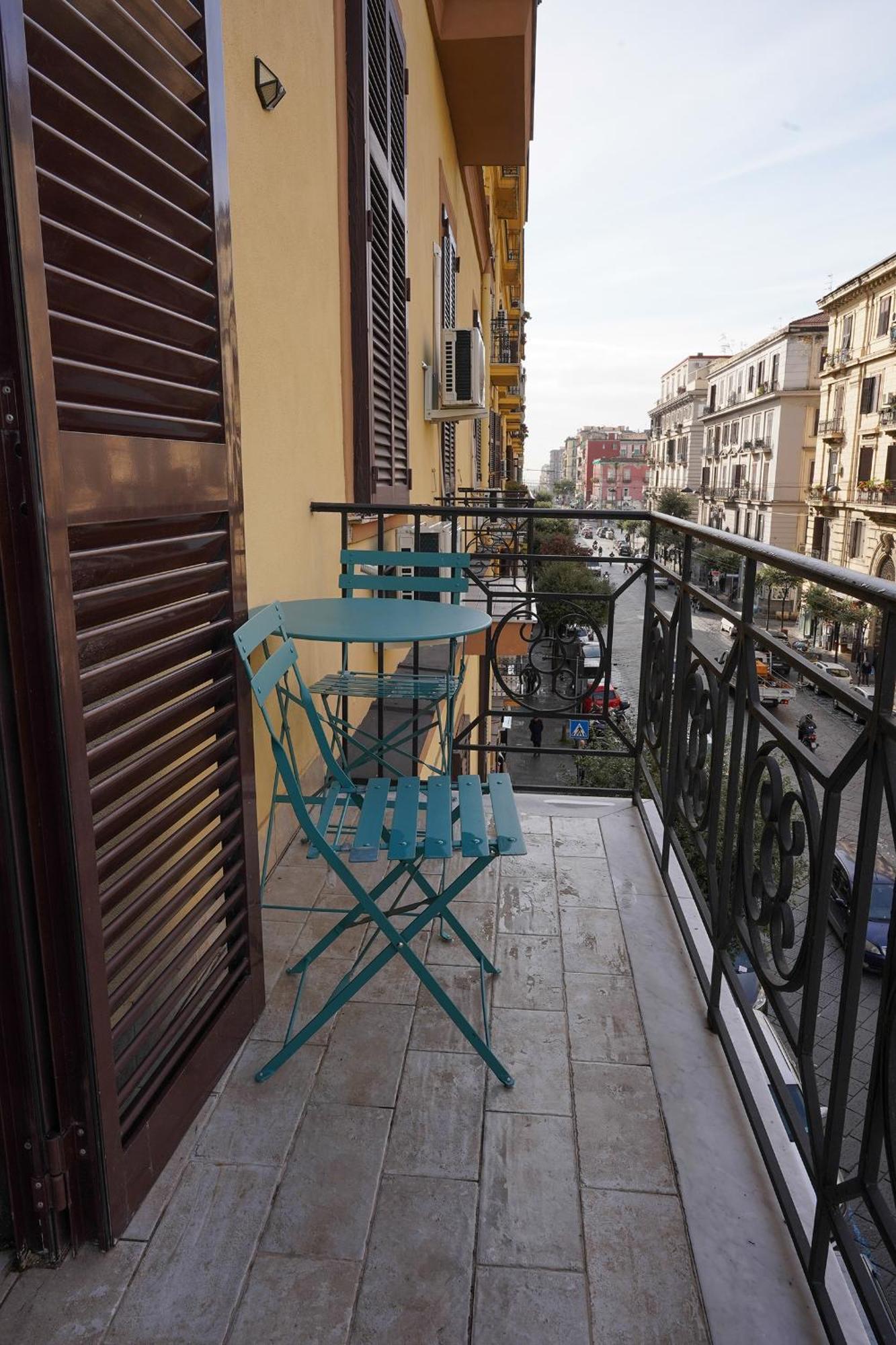 Pepe Bed & Breakfast Napoli Bagian luar foto